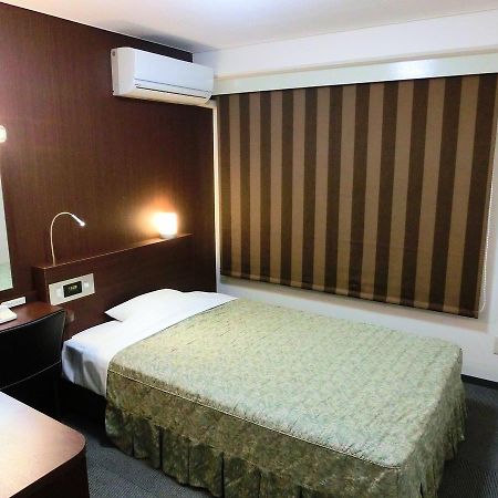 Toei Hotel Jokkaicsi Kültér fotó